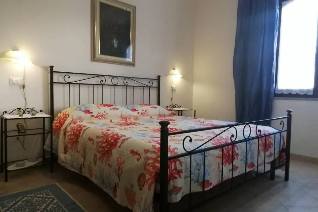 Casa Matrea Appartamento con box privato Santa Teresa di Gallura 0*,  Italia